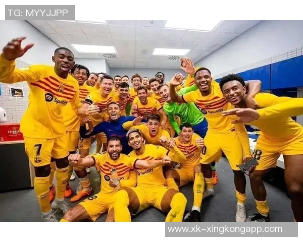 哈维盛赞阿尔巴称其为巴萨与西班牙队历史最佳左后卫